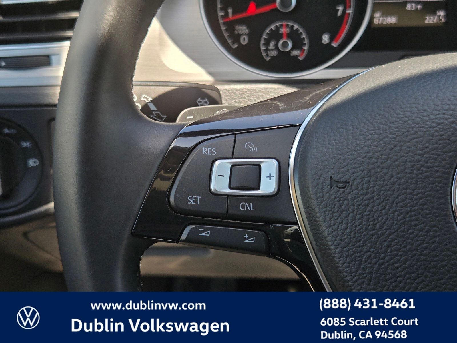 2017 Volkswagen Golf TSI SEL 4-Door