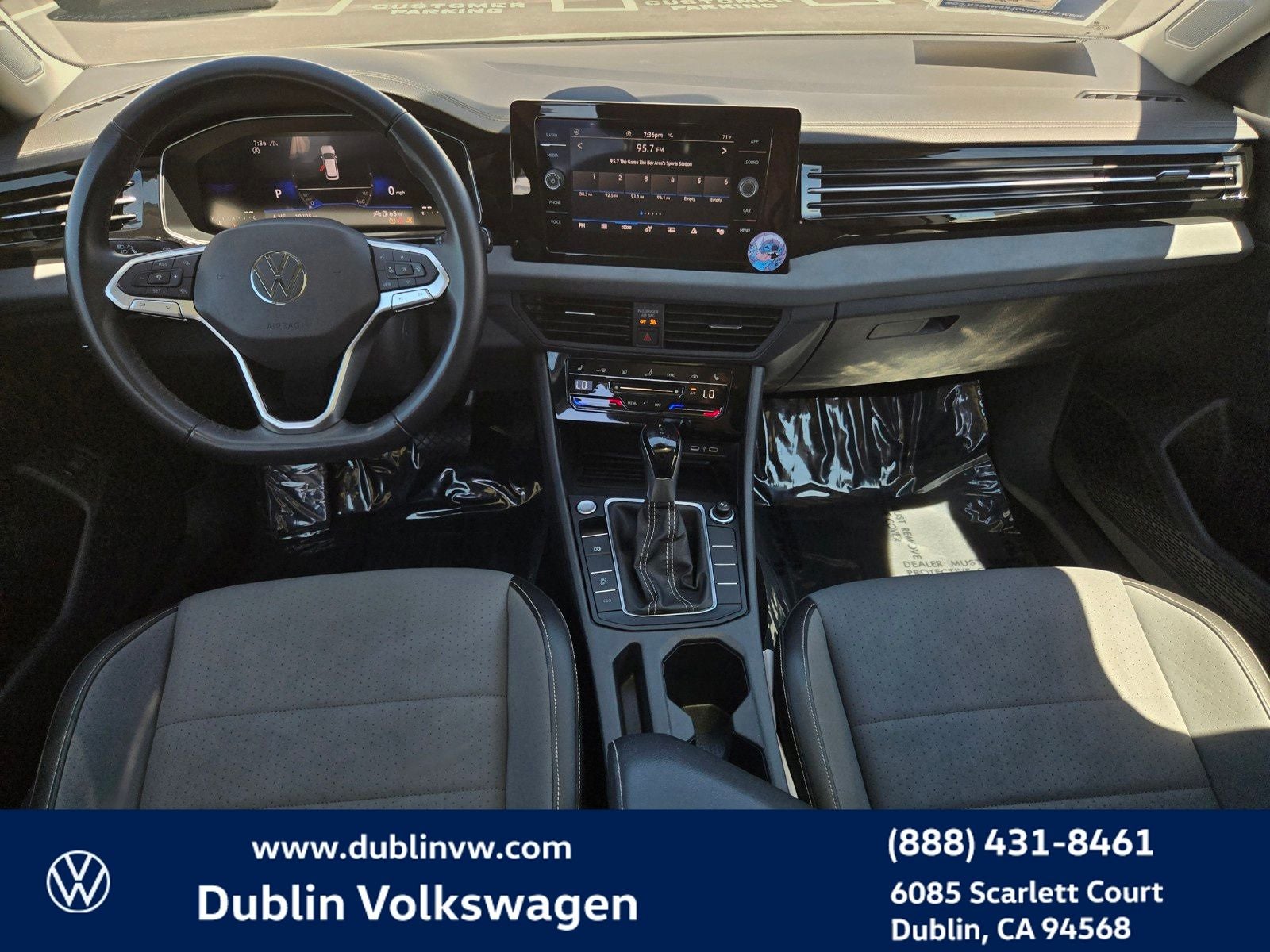 2025 Volkswagen Jetta 1.5T SE