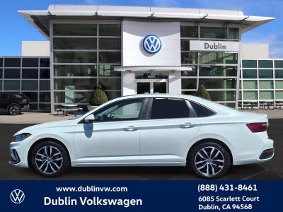 2025 Volkswagen Jetta 1.5T SE