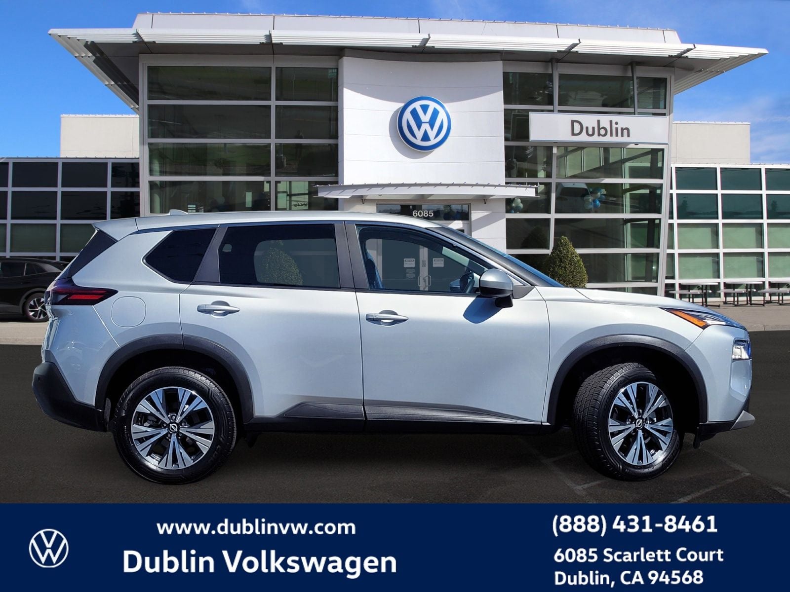 2023 Nissan Rogue SV