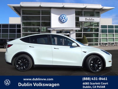 2023 Tesla Model Y Long Range