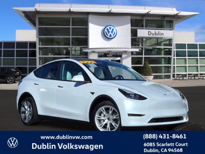 2023 Tesla Model Y Long Range