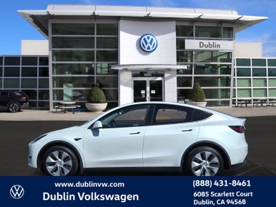 2023 Tesla Model Y Long Range