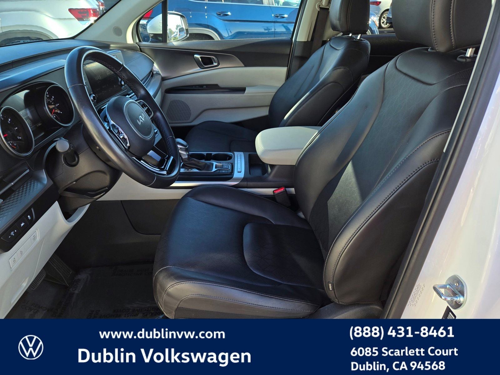 2024 Kia Carnival LX Seat Package 8 Passenger