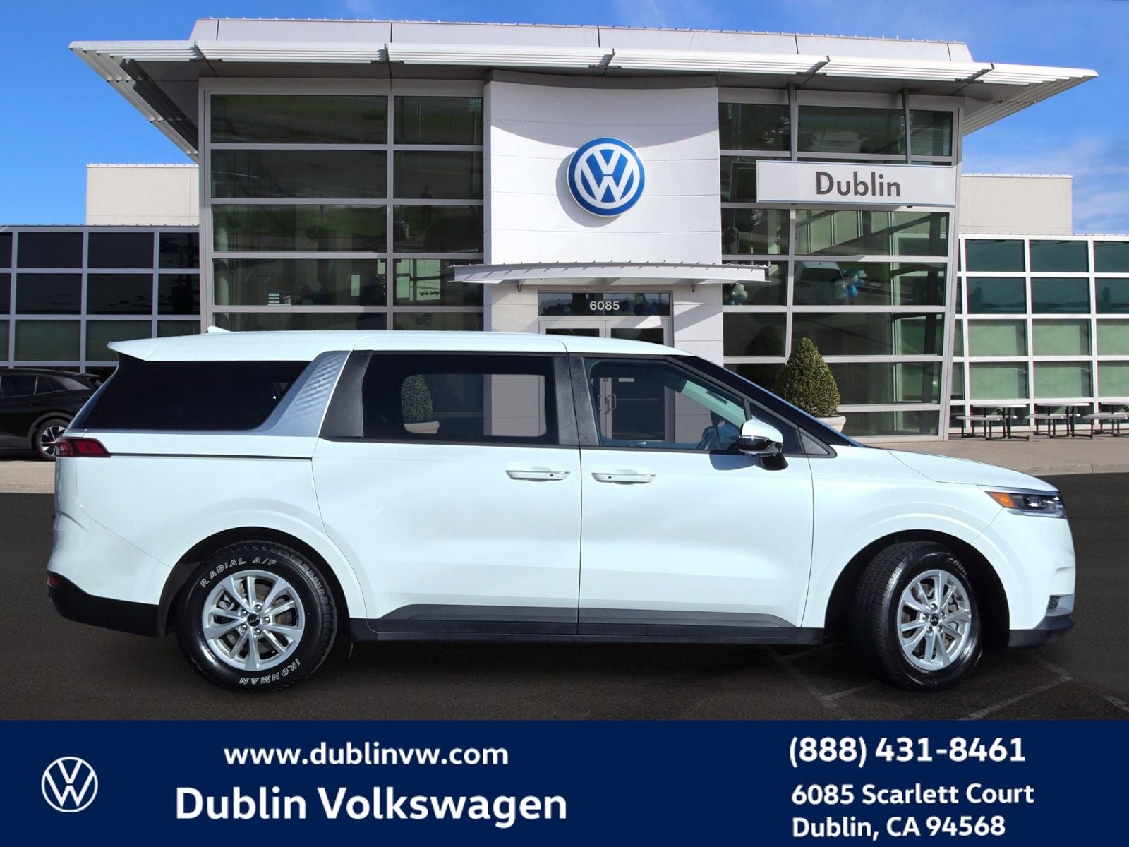 2024 Kia Carnival LX Seat Package 8 Passenger