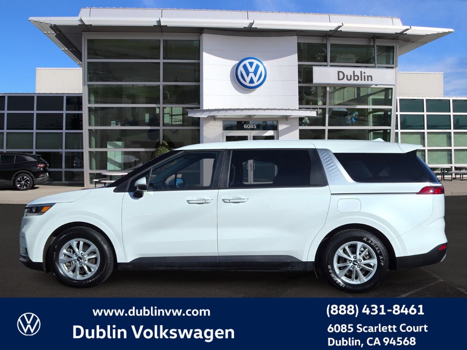 2024 Kia Carnival LX Seat Package 8 Passenger