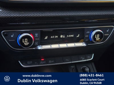 2023 Audi SQ5 Premium Plus quattro