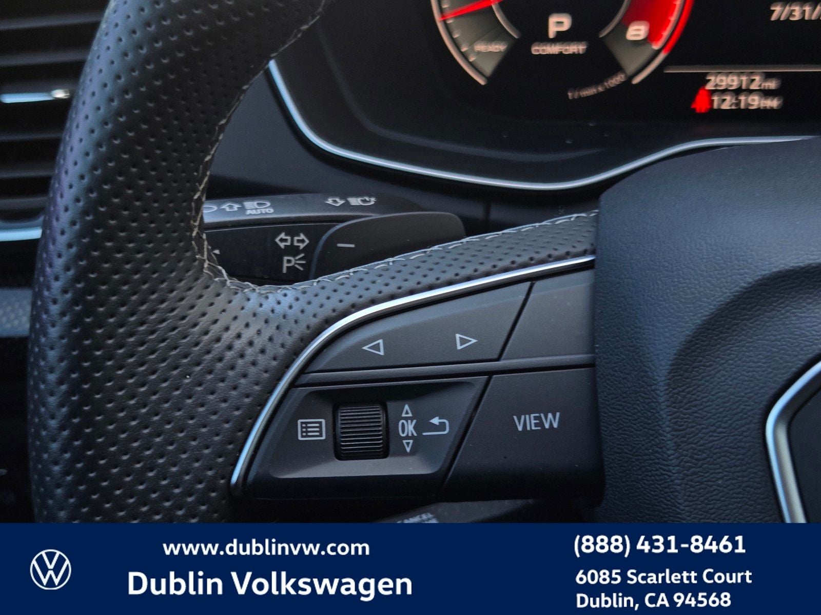 2023 Audi SQ5 Premium Plus quattro