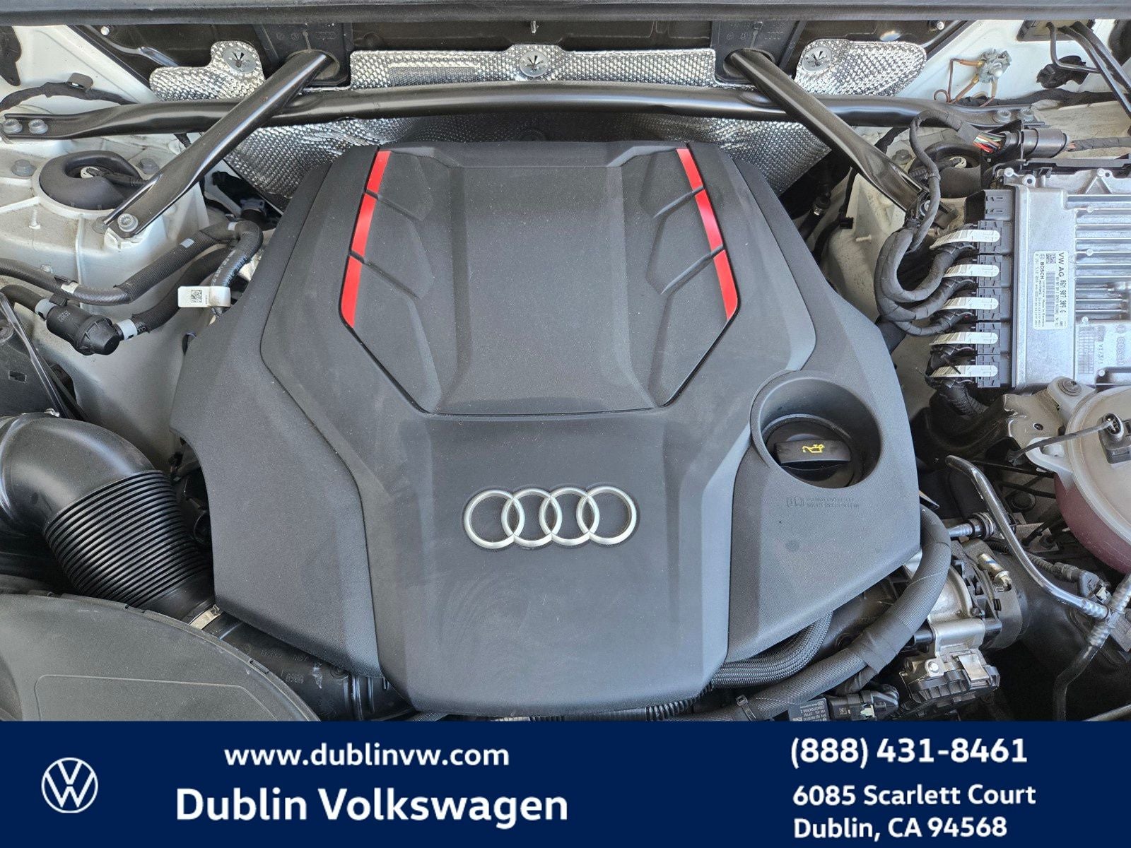2023 Audi SQ5 Premium Plus quattro
