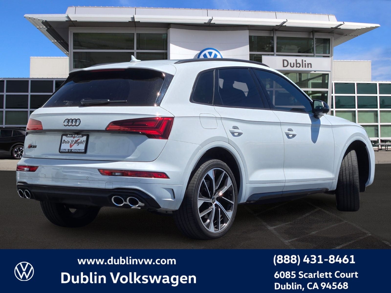 2023 Audi SQ5 Premium Plus quattro