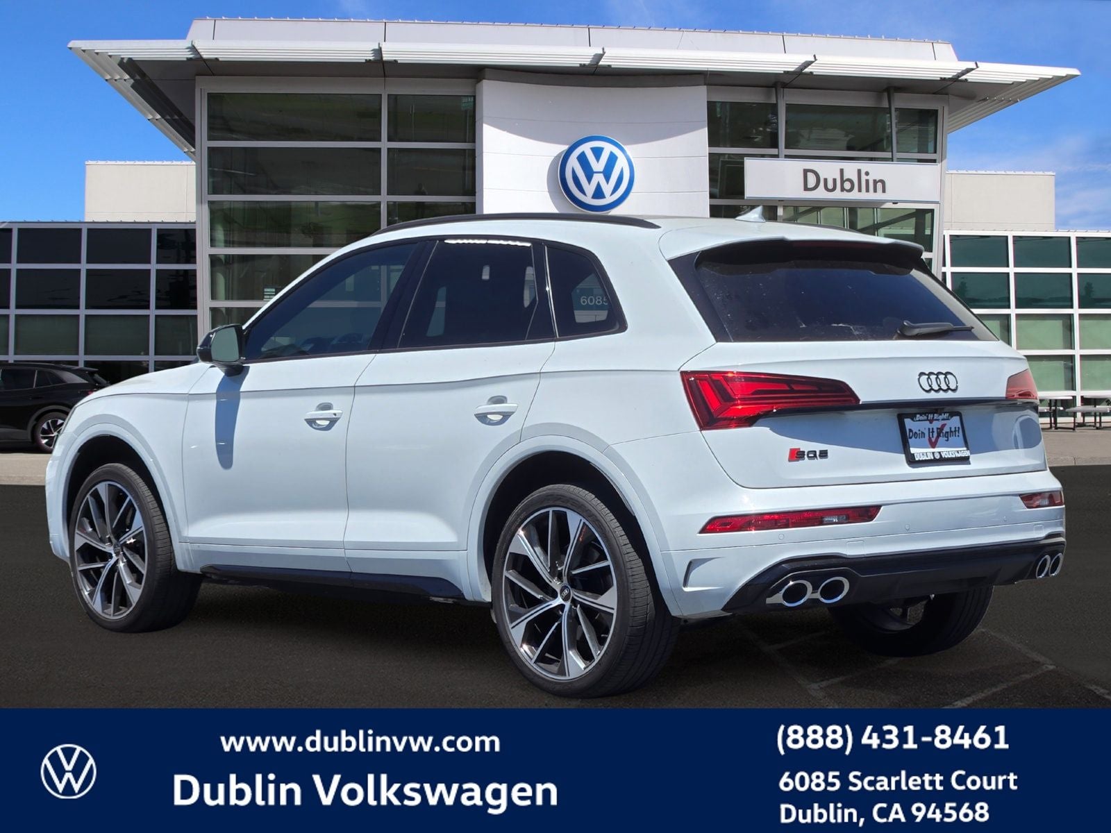 2023 Audi SQ5 Premium Plus quattro