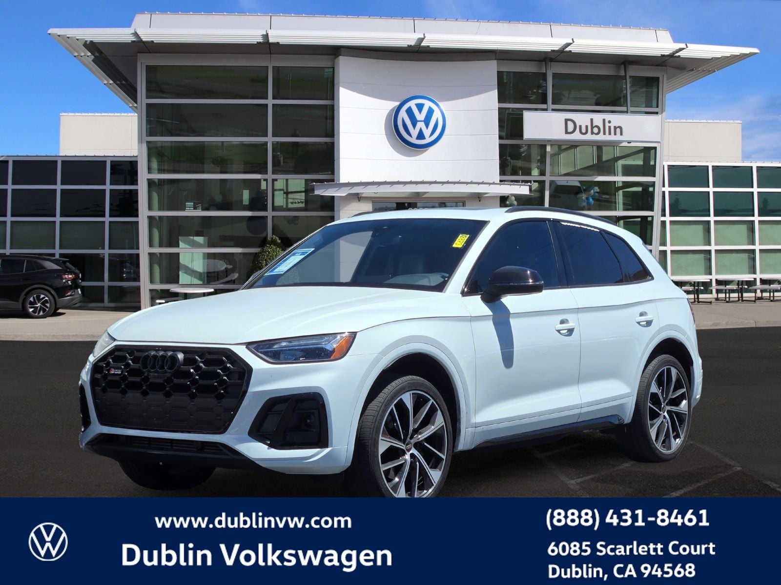 2023 Audi SQ5 Premium Plus quattro