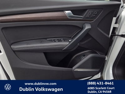 2023 Audi Q5 45 S line Premium Plus quattro