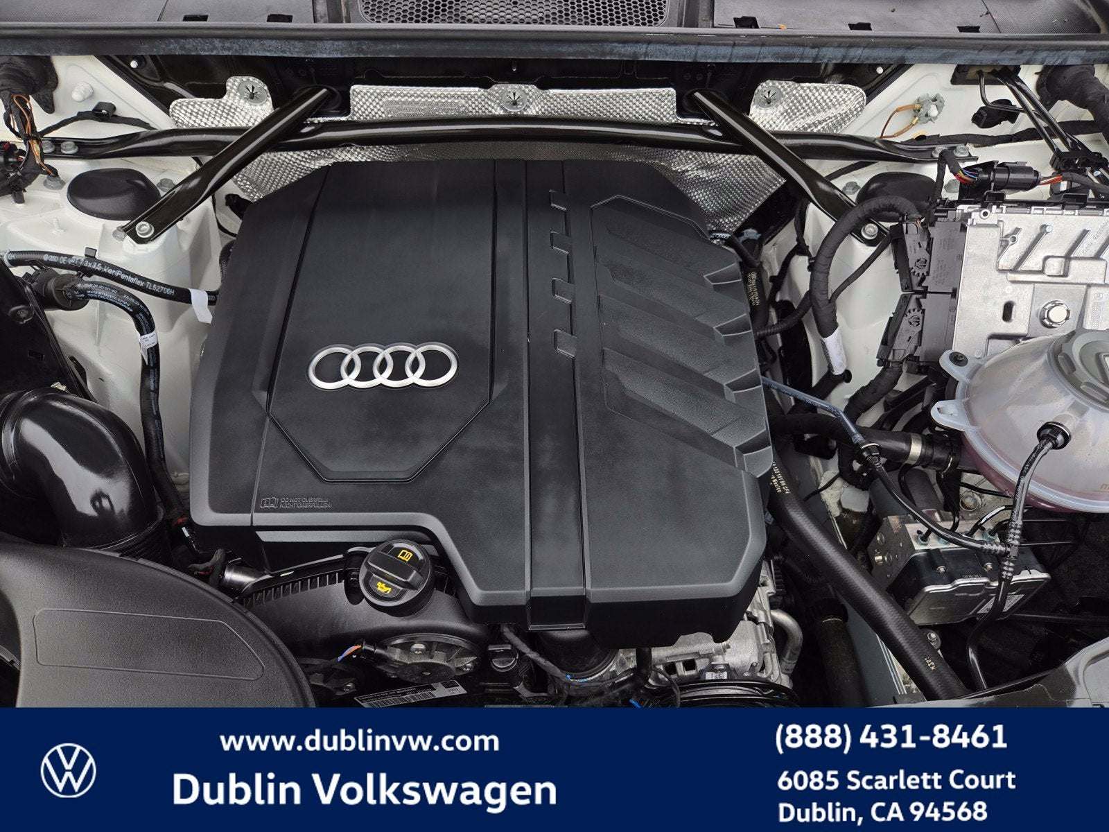 2023 Audi Q5 45 S line Premium Plus quattro