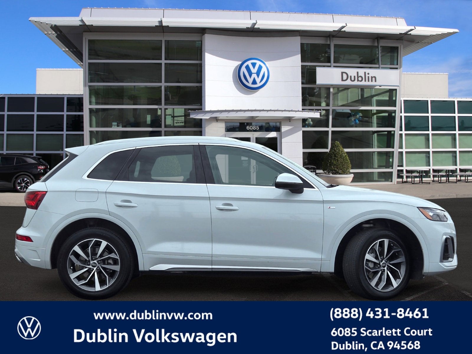 2023 Audi Q5 45 S line Premium Plus quattro