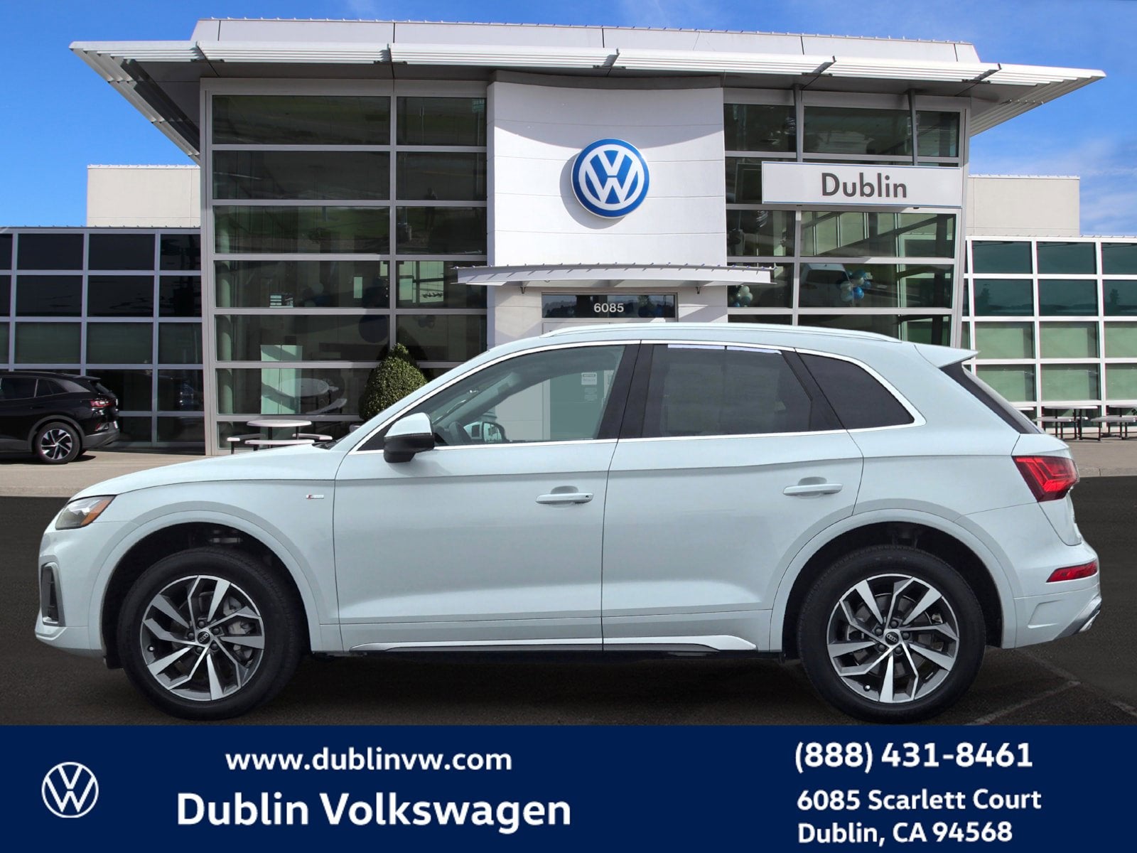 2023 Audi Q5 45 S line Premium Plus quattro