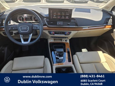 2023 Audi Q5 45 S line Premium quattro