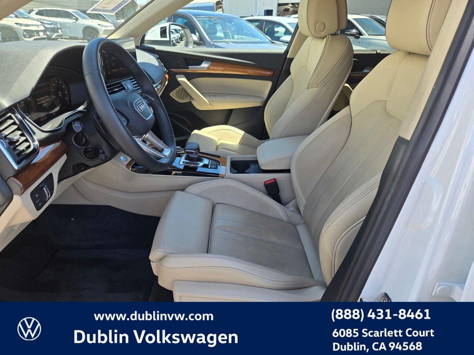 2023 Audi Q5 45 S line Premium quattro