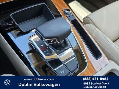 2023 Audi Q5 45 S line Premium quattro