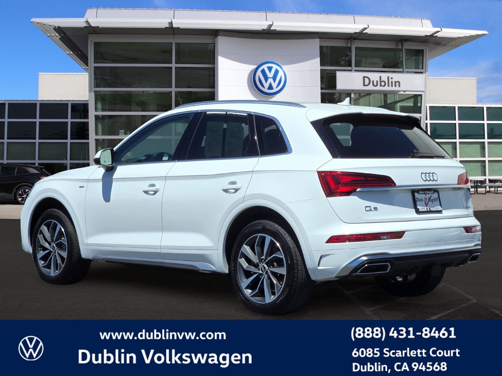 2023 Audi Q5 45 S line Premium quattro