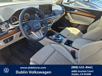 2023 Audi Q5 45 S line Premium quattro