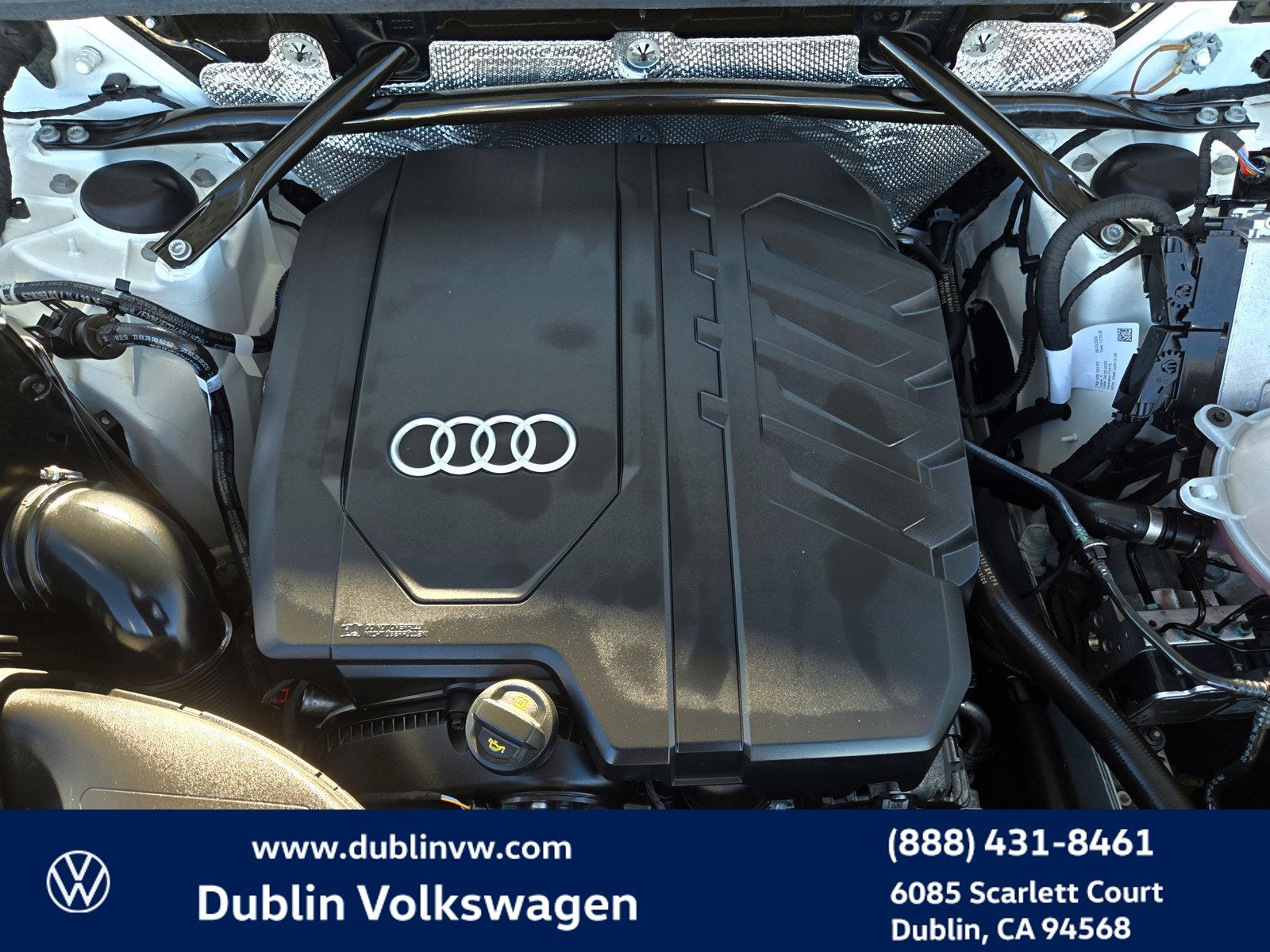 2023 Audi Q5 45 S line Premium Plus quattro