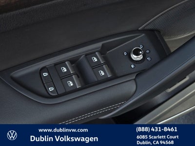 2023 Audi Q5 45 S line Prestige quattro