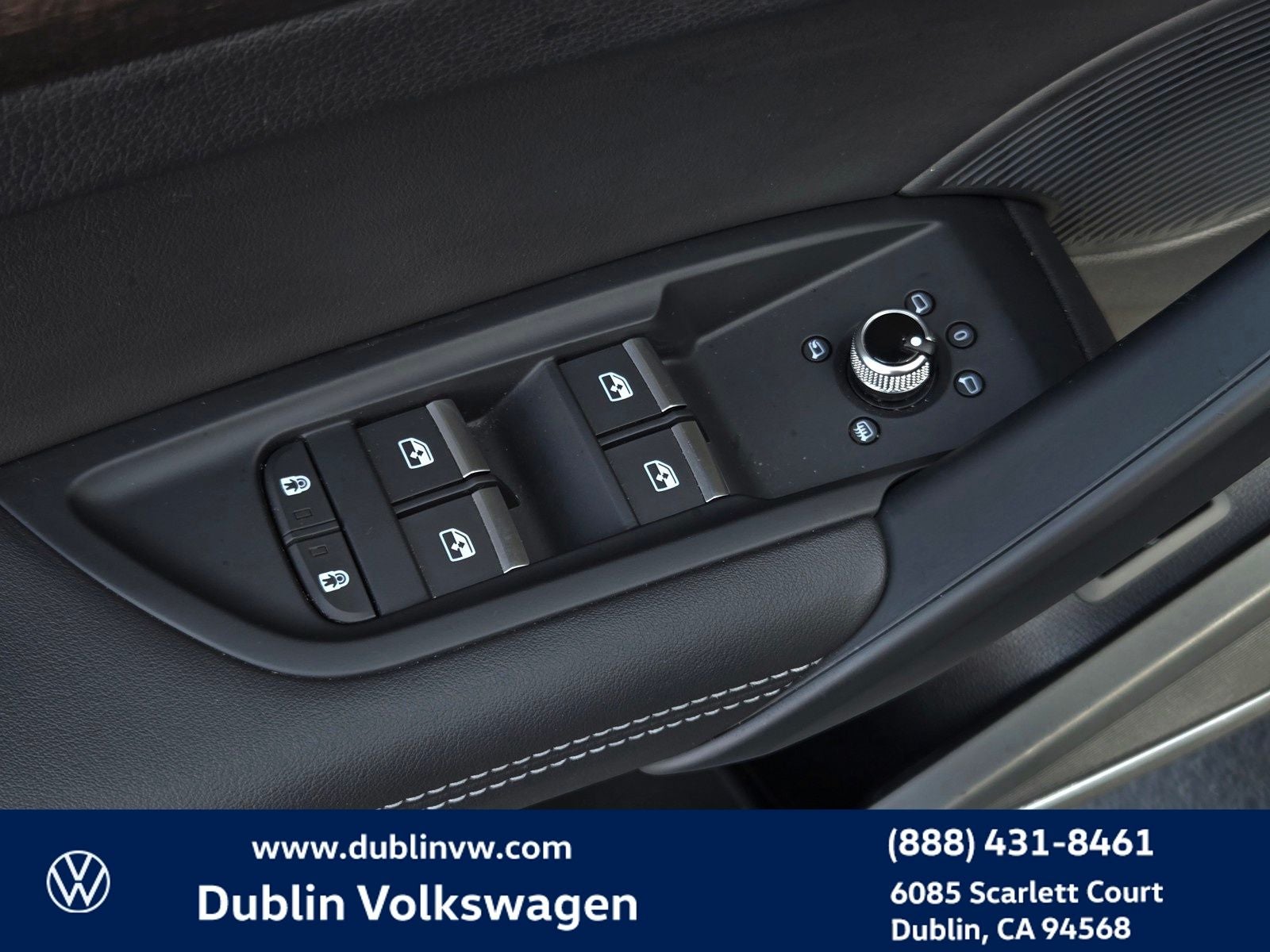 2023 Audi Q5 45 S line Prestige quattro