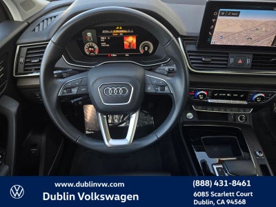 2023 Audi Q5 45 S line Prestige quattro