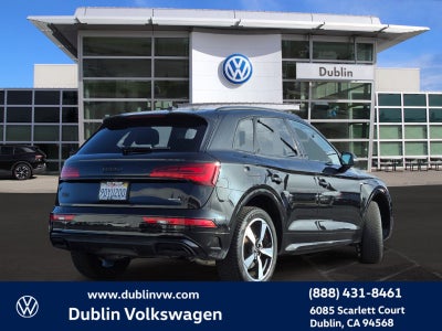 2023 Audi Q5 45 S line Prestige quattro