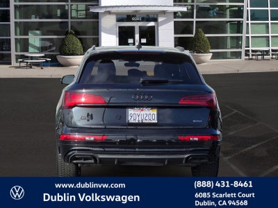 2023 Audi Q5 45 S line Prestige quattro