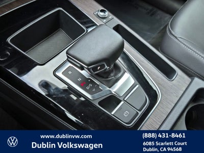 2023 Audi Q5 45 S line Premium quattro