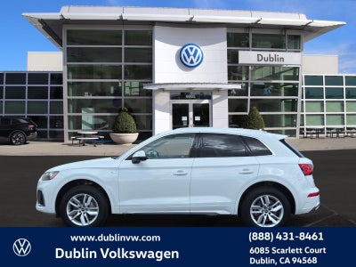 2023 Audi Q5 45 S line Premium quattro