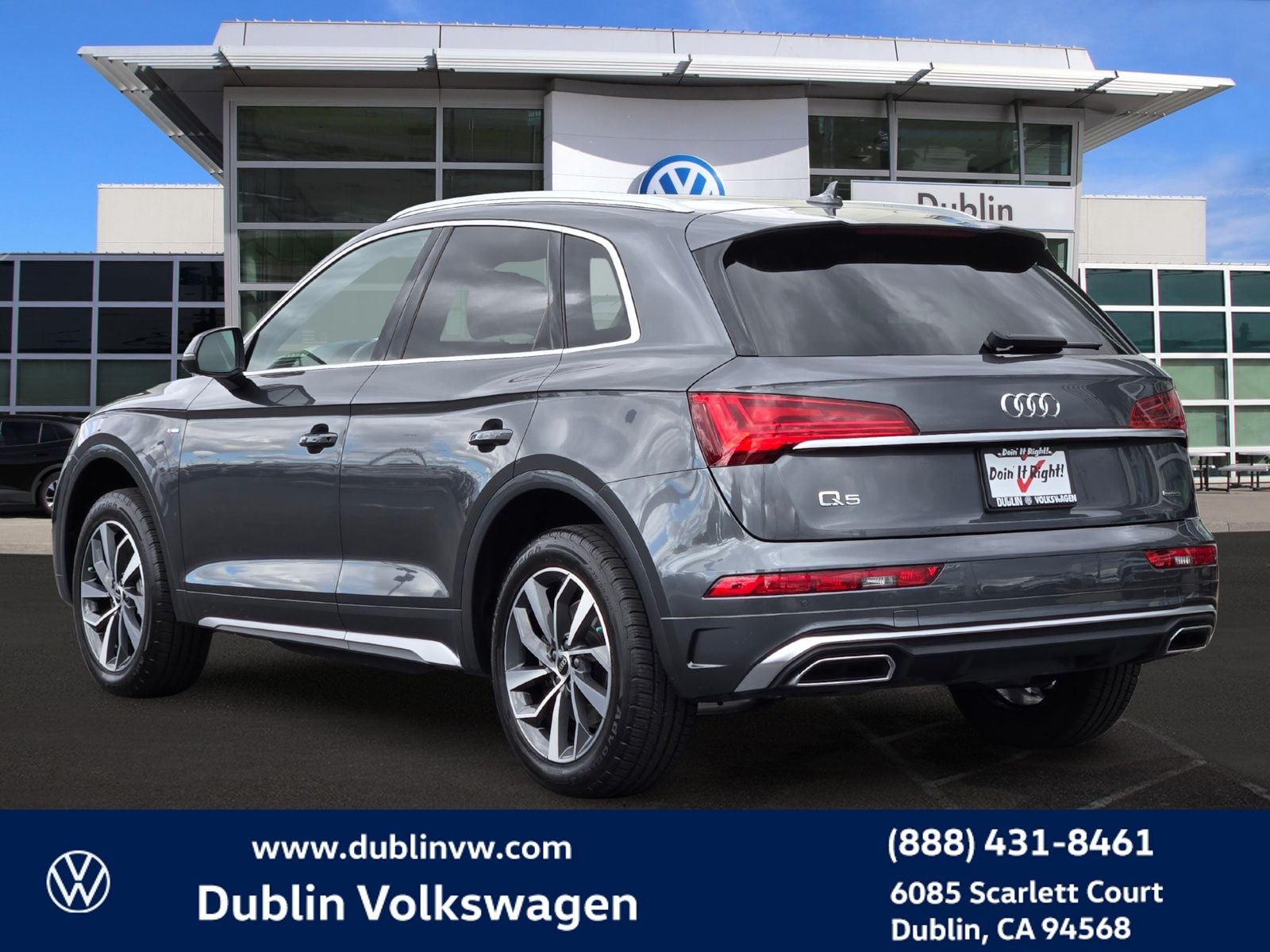 2023 Audi Q5 45 S line Premium quattro