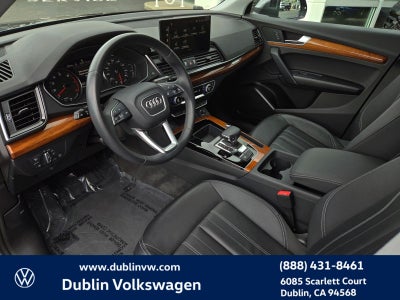 2023 Audi Q5 45 S line Premium quattro