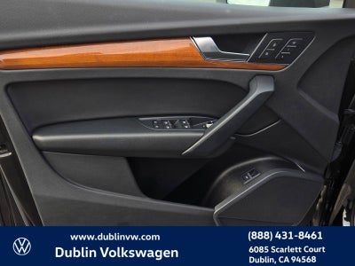 2023 Audi Q5 45 S line Premium quattro