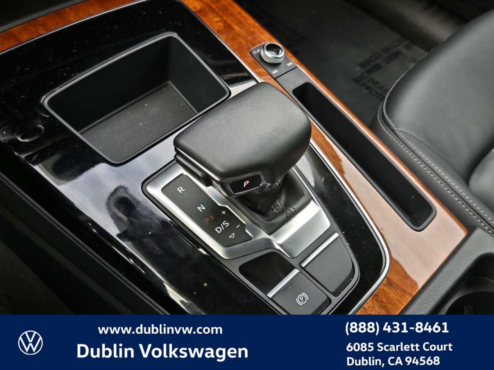 2023 Audi Q5 45 S line Premium quattro