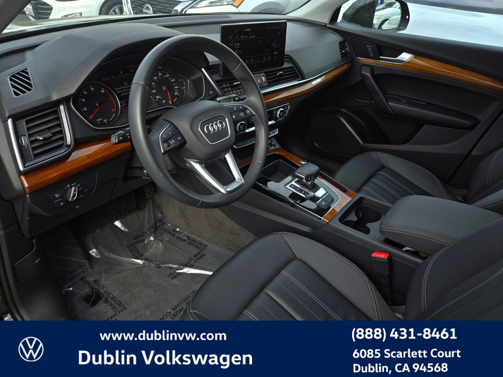 2023 Audi Q5 45 S line Premium quattro