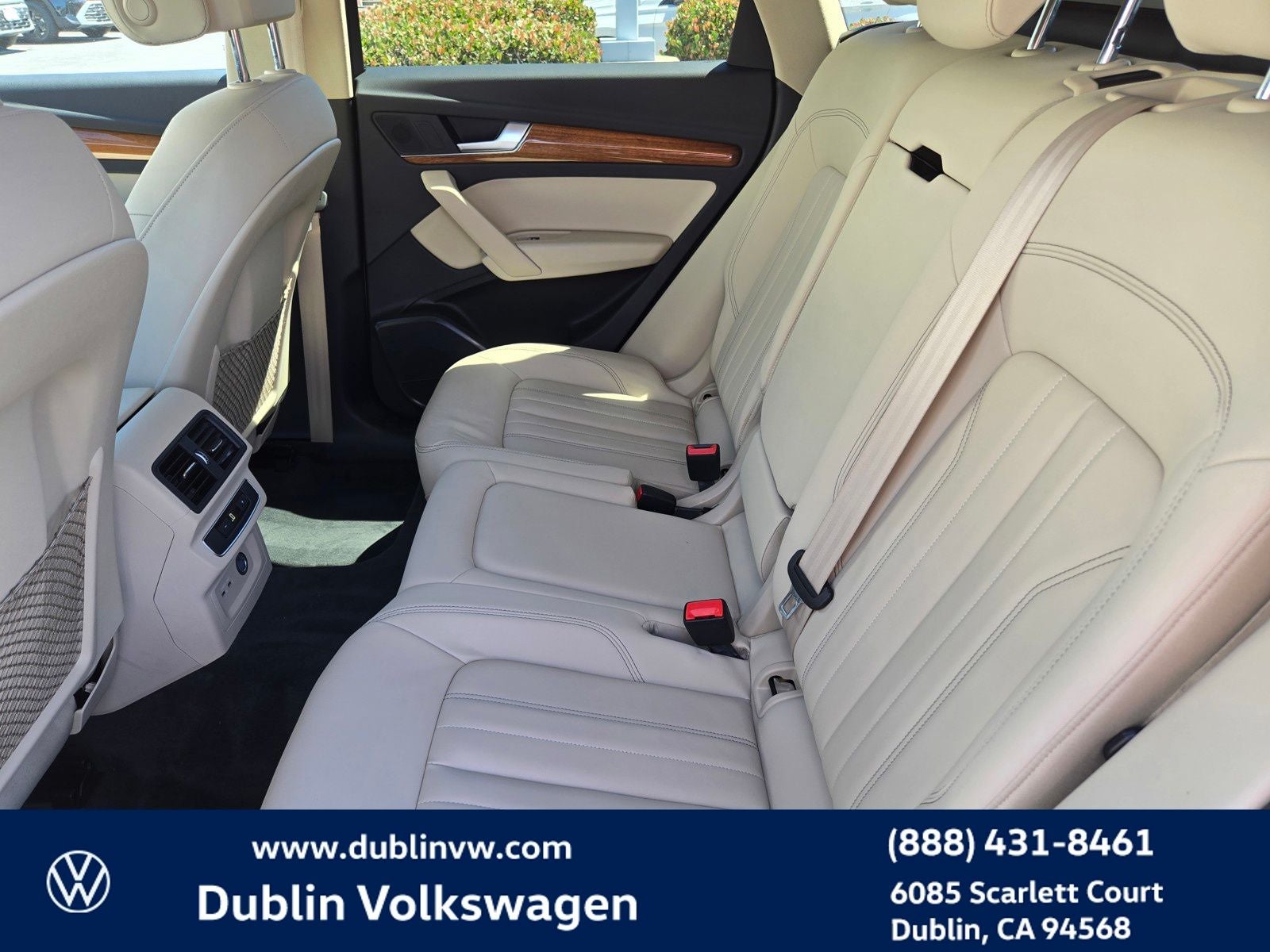 2023 Audi Q5 45 S line Premium quattro