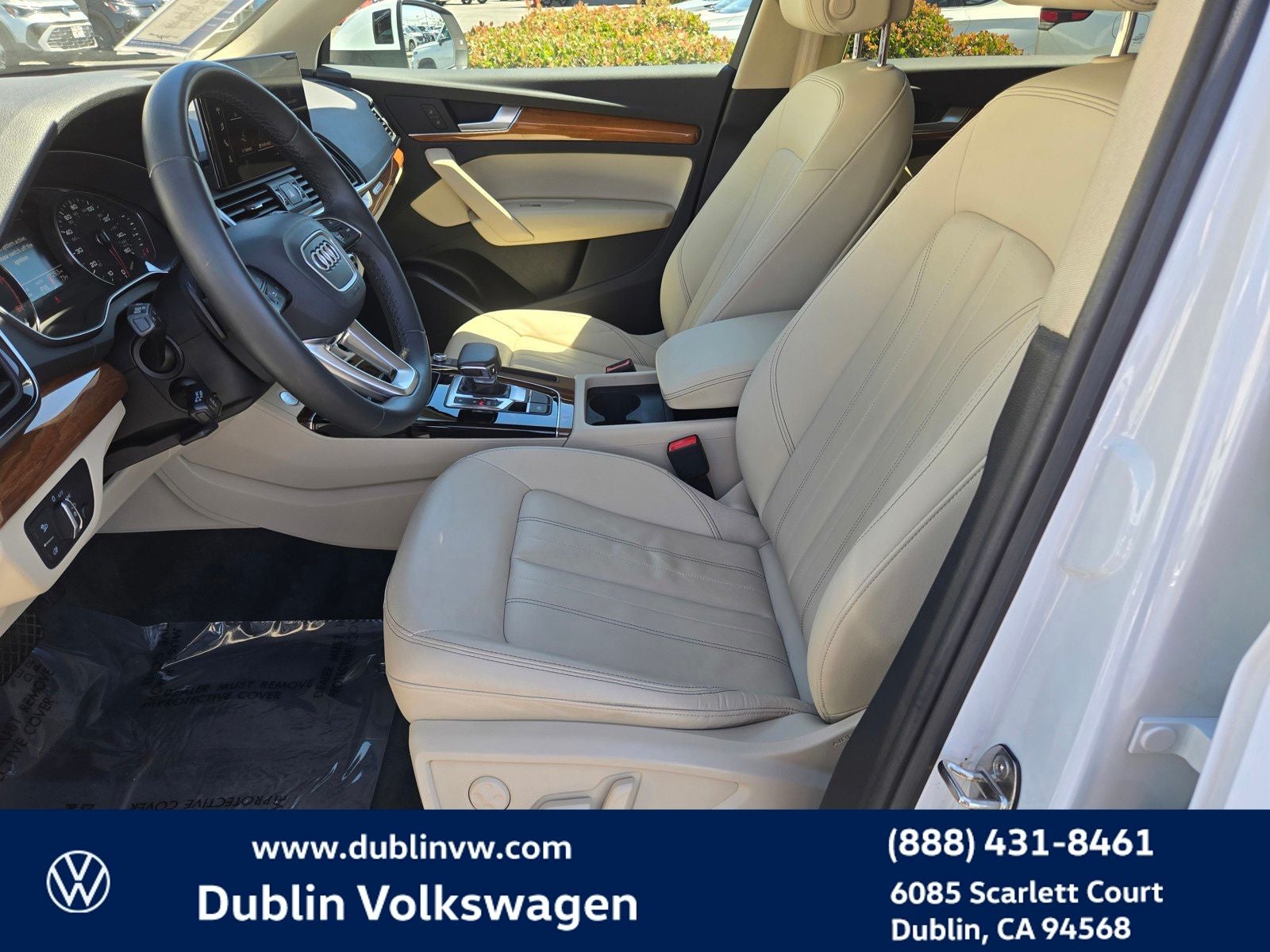 2023 Audi Q5 45 S line Premium quattro