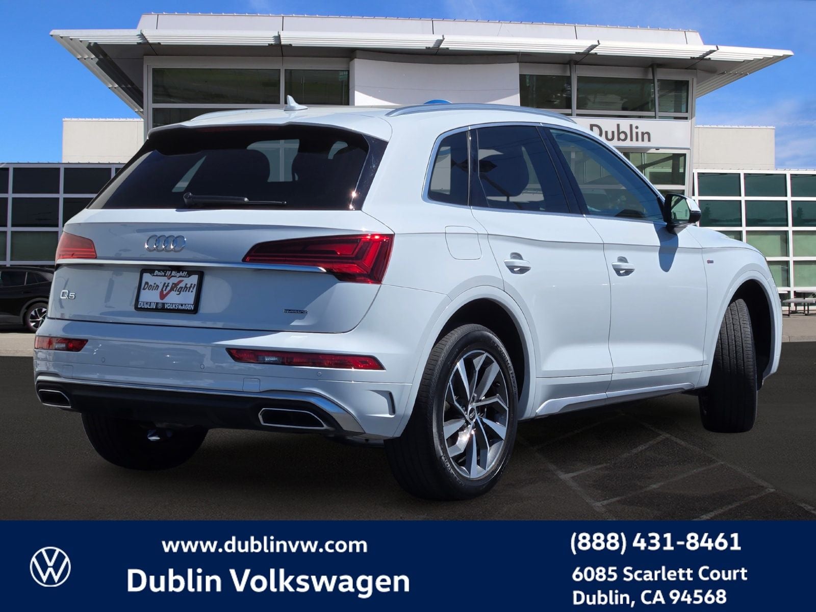 2023 Audi Q5 45 S line Premium quattro