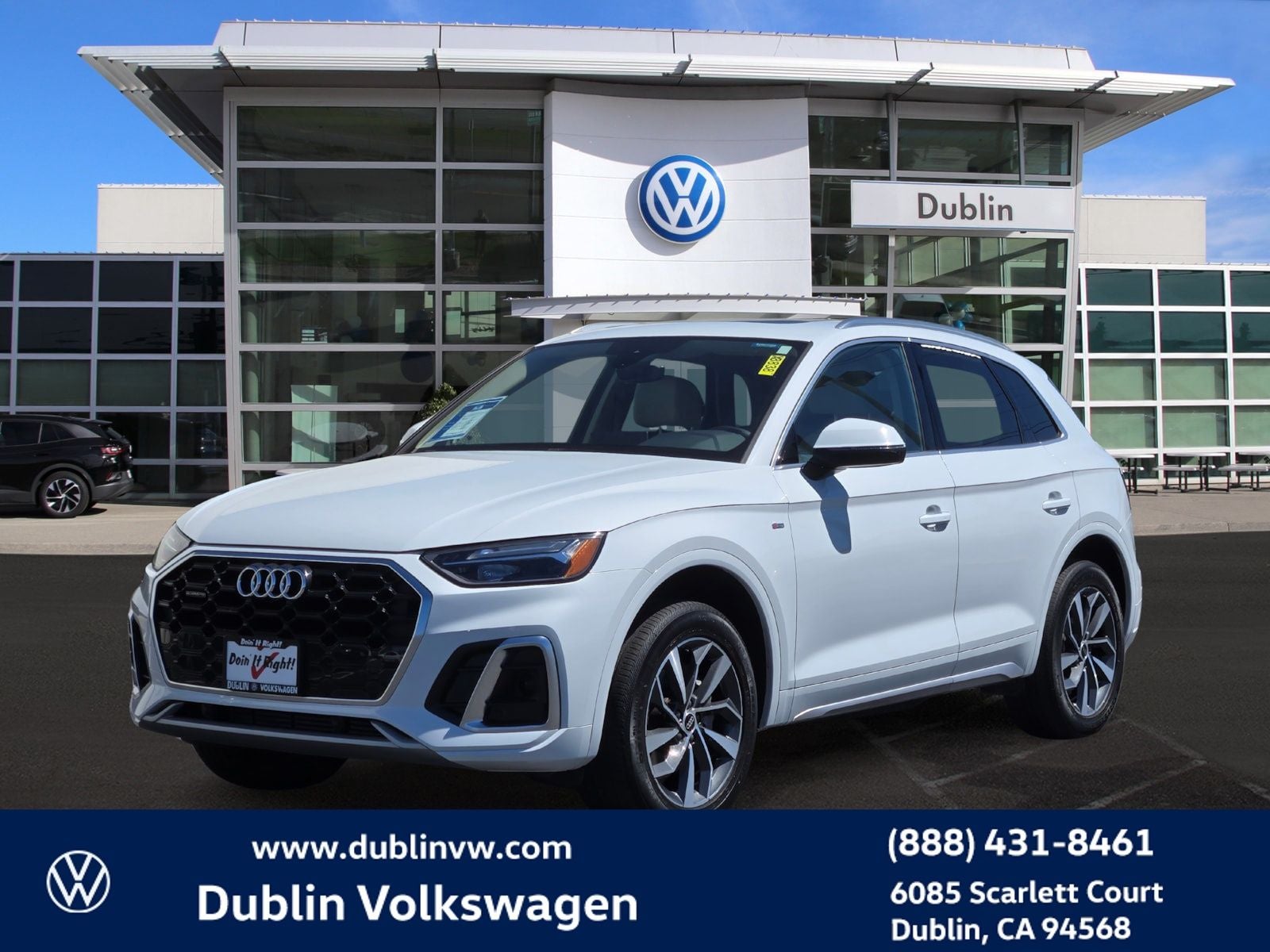 2023 Audi Q5 45 S line Premium quattro