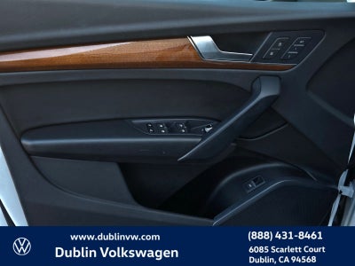 2023 Audi Q5 45 S line Premium quattro