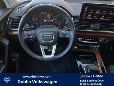 2023 Audi Q5 45 S line Premium quattro