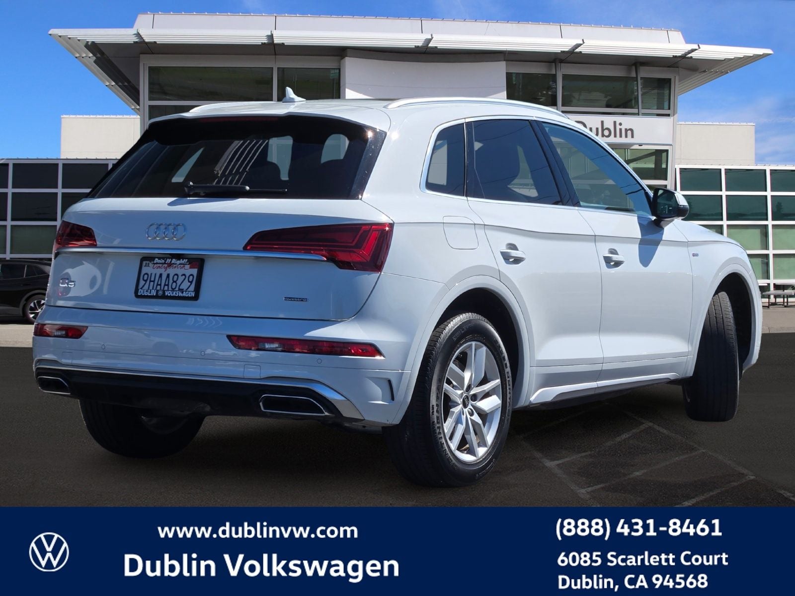 2023 Audi Q5 45 S line Premium quattro
