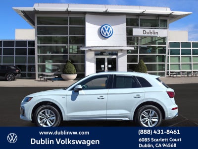 2023 Audi Q5 45 S line Premium quattro