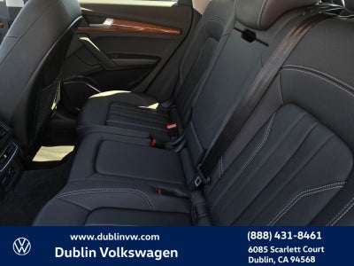 2023 Audi Q5 45 S line Premium quattro
