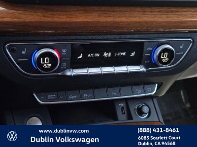 2023 Audi Q5 45 S line Premium quattro