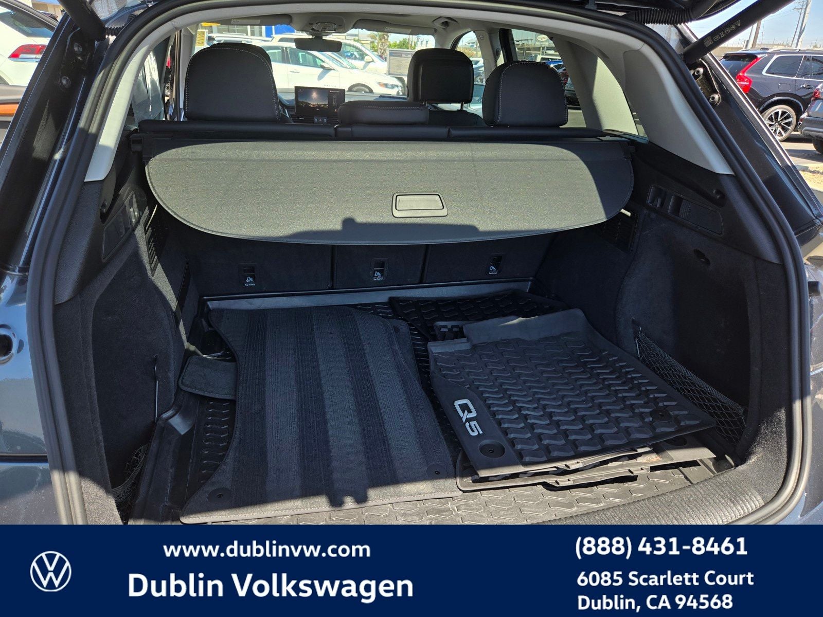 2023 Audi Q5 45 S line Premium quattro