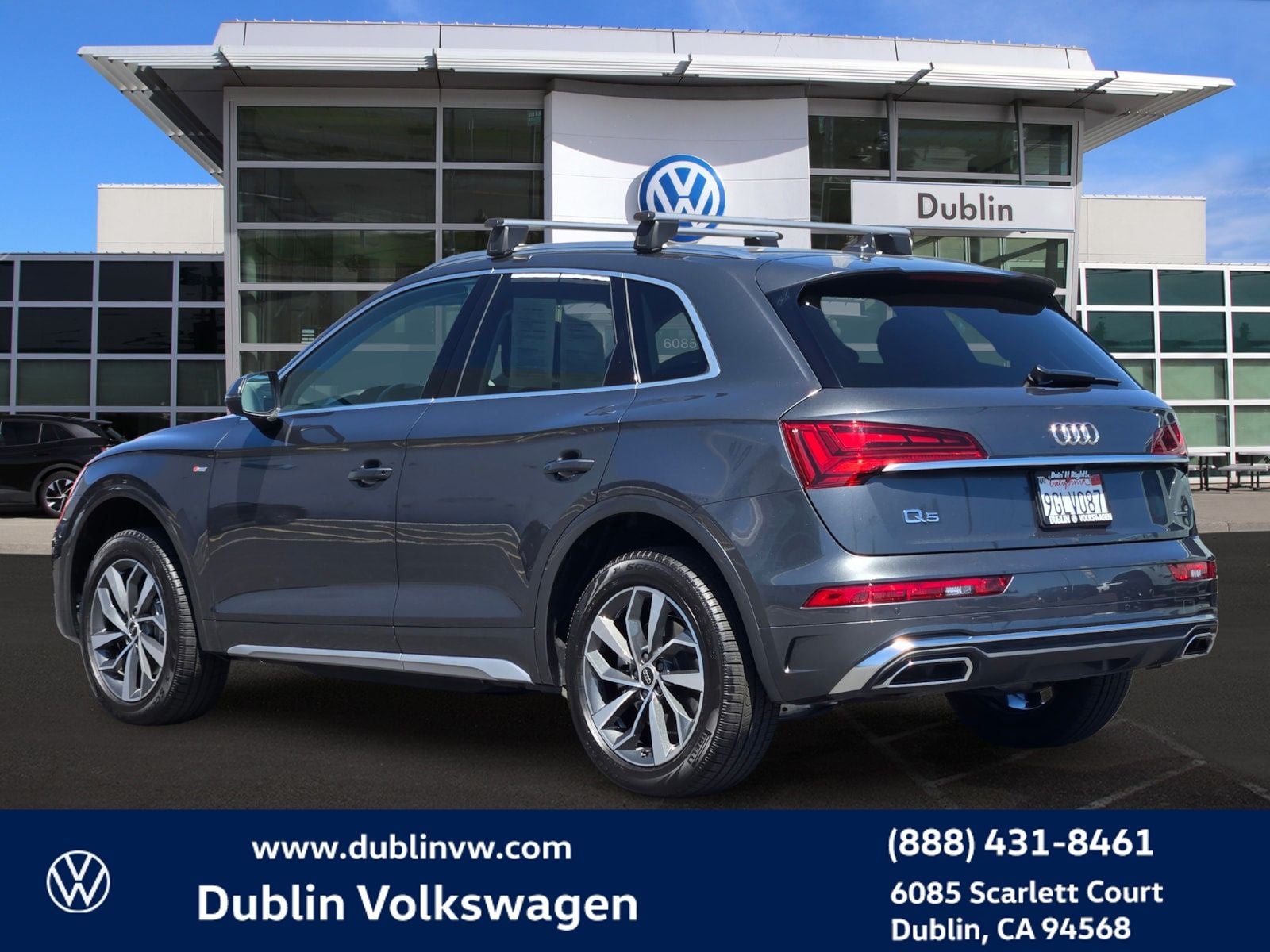 2023 Audi Q5 45 S line Premium quattro